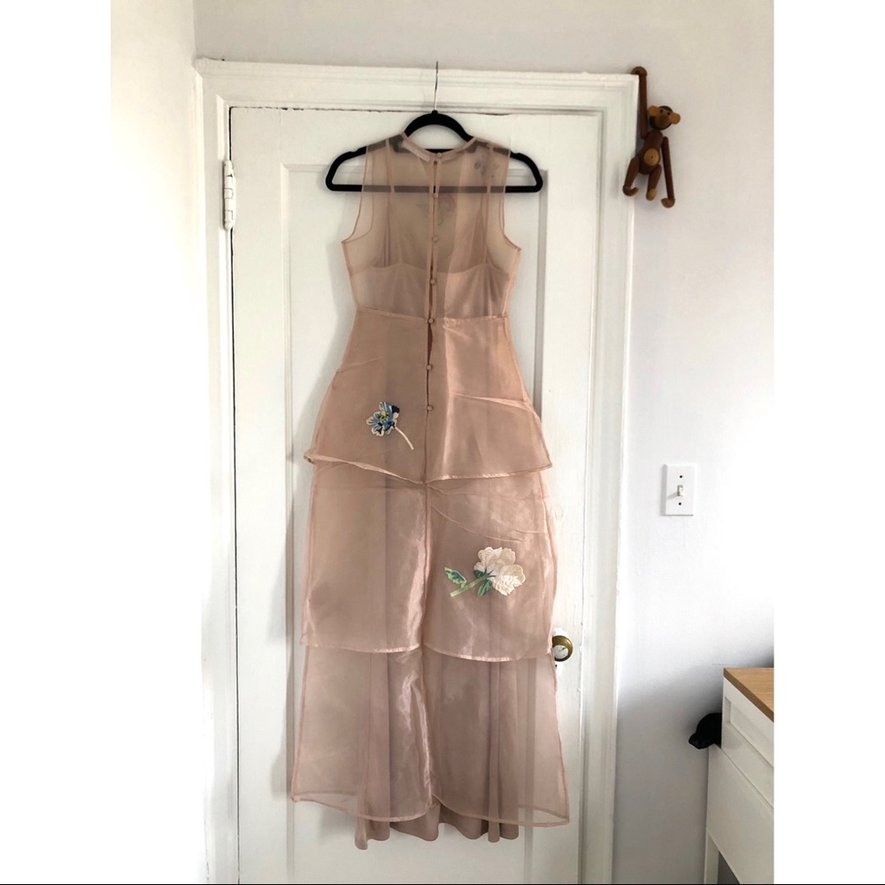 Hope & Ivy Tiered Dress with Floral Embroidery - Picture 4 of 7